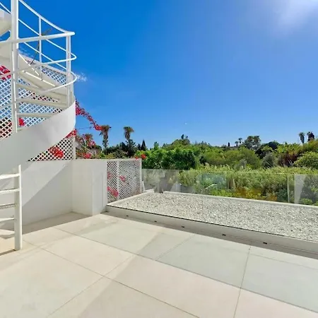 Luxury New Modern Pue Appartamento *